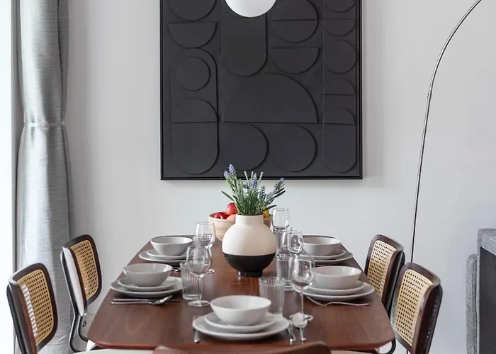 Mariahilf Suites, Ac, Metro, 7 Min To Center, Shopping