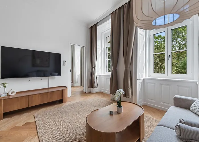 Mariahilf Suites, Ac, Metro, 7 Min To Center, Shopping Апартаменти *