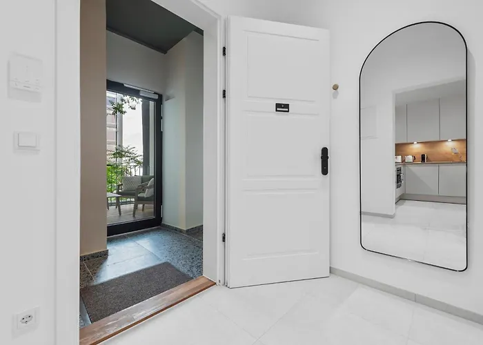 Mariahilf Suites, Ac, Metro, 7 Min To Center, Shopping Апартаменти Відень