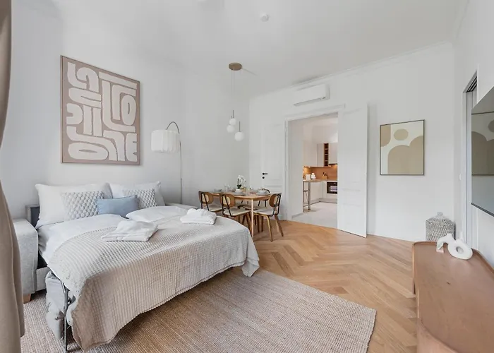 Mariahilf Suites, Ac, Metro, 7 Min To Center, Shopping Апартаменти Відень